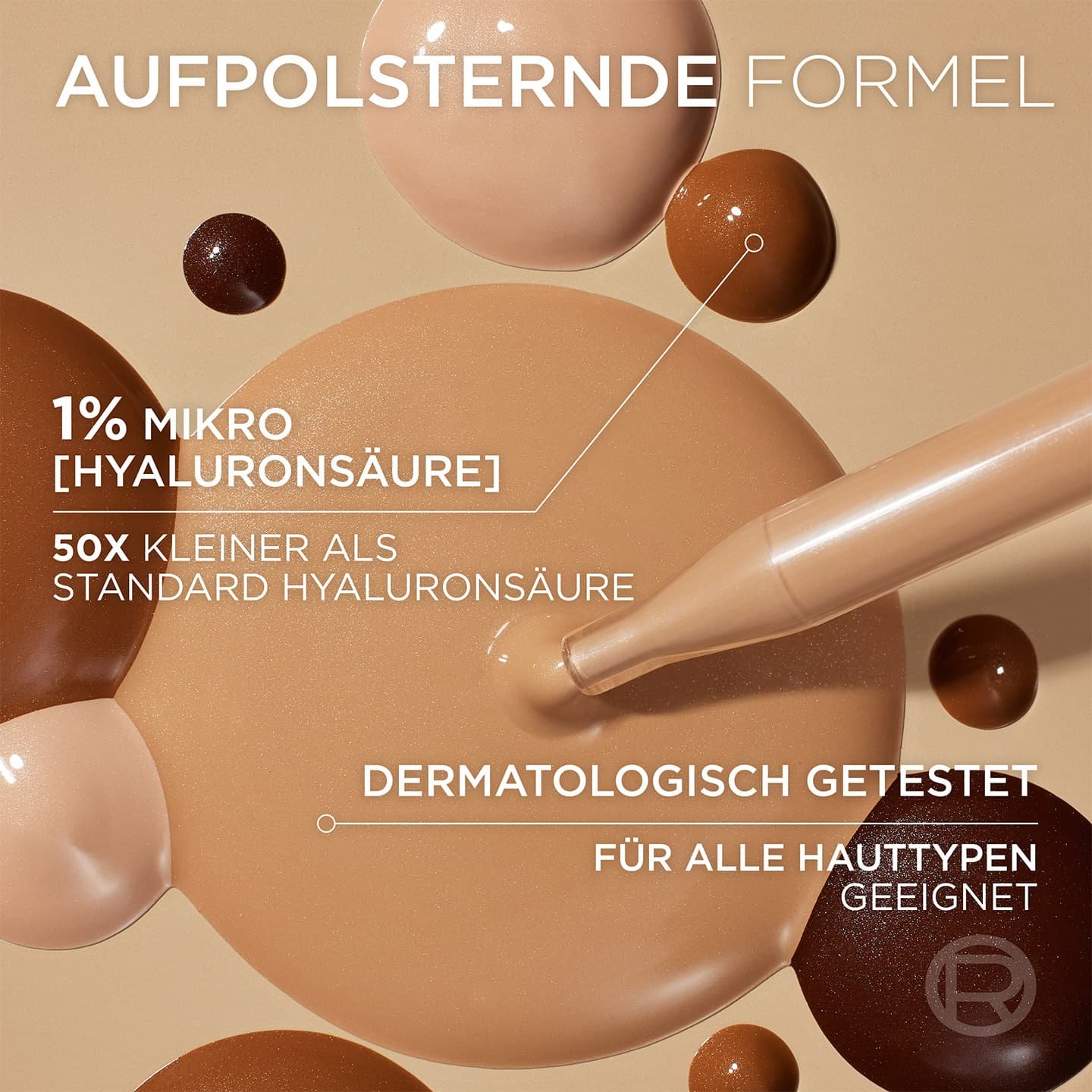 Proben mehrere Nuancen auf sandfarbener Fläche darüber Text - Aufpolsternde Formel & einige Produktvorteile